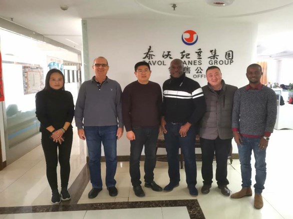 Tower crane client visit Visita del cliente de grúa torre