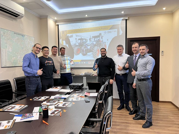 tractor 46BEECE364576D4644BC11E40D0BC857_副本