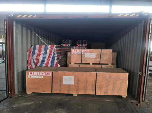 Overhead crane Grúa aérea