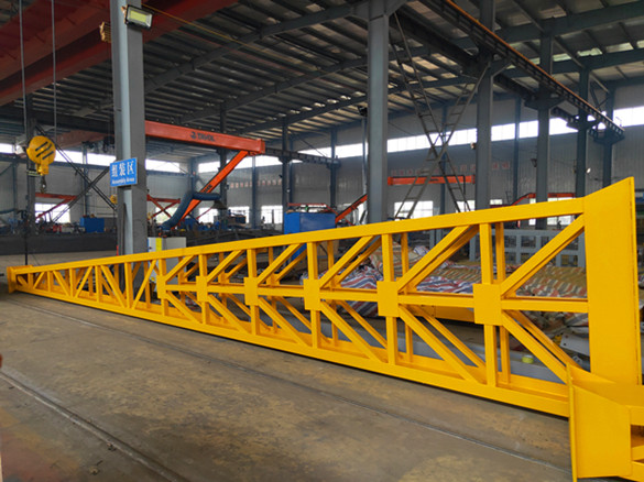 gr&uacute;a p&oacute;rtico