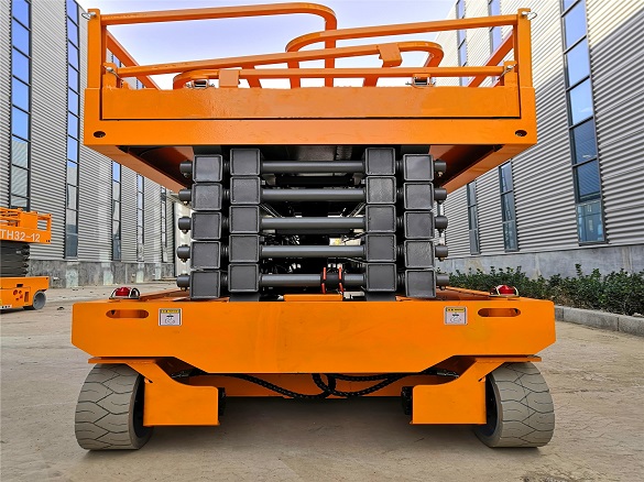 Plataforma de tijera autopropulsada