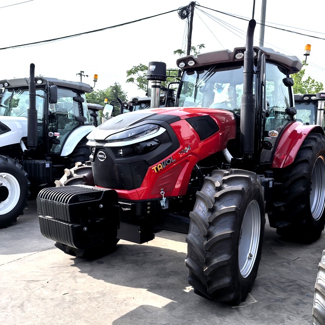 Tractor de servicio pesado 4x4 de 240 CV TL2404 - Grupo Tavol