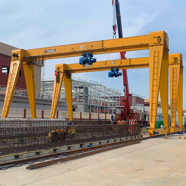 Alta calidad 3 toneladas de 5 toneladas 10 toneladas manuales de interior Mini pórtico portátil Crane con precio de elevación de la cadena de elevación
