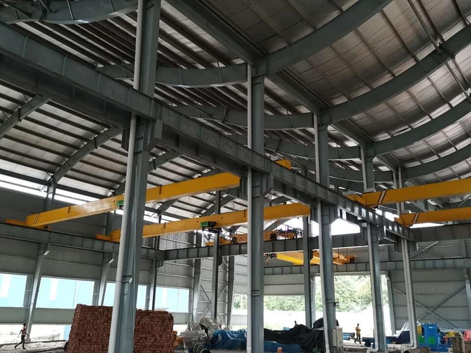 Gr&uacute;a a&eacute;rea