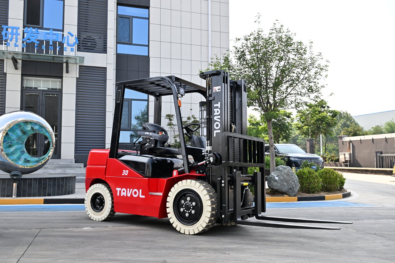 Nuevo lanzamiento: Serie de carretillas elevadoras eléctricas Tavol 3.0-4.0T