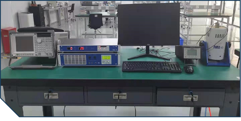 Sistema de prueba de calibraci&oacute;n de vibraciones TIRA de Alemania (20 KHz)