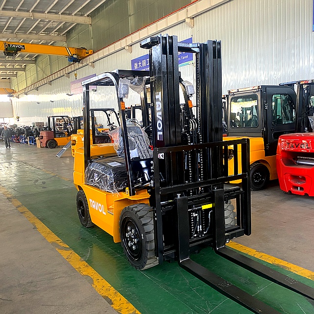 Tavol-Diesel-3.5-Ton-Carretilla elevadora-Premium-Design-02