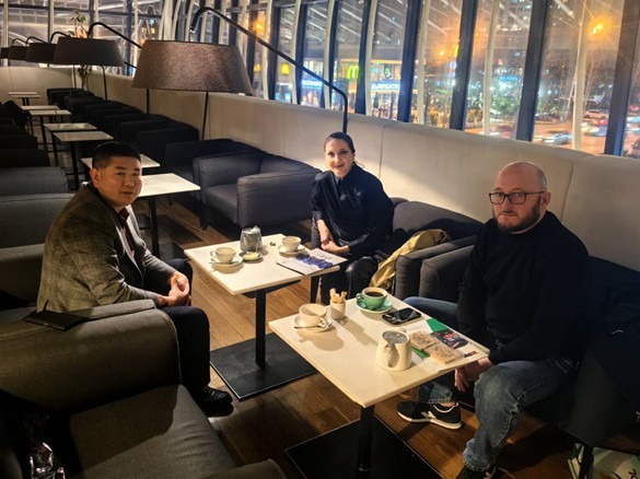 F457B7E604550C67508FD2DBDAF271F9_720_ 副 本