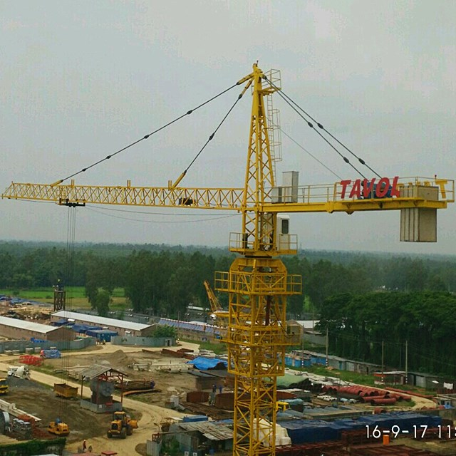 Construcción Edificio Grúa torre