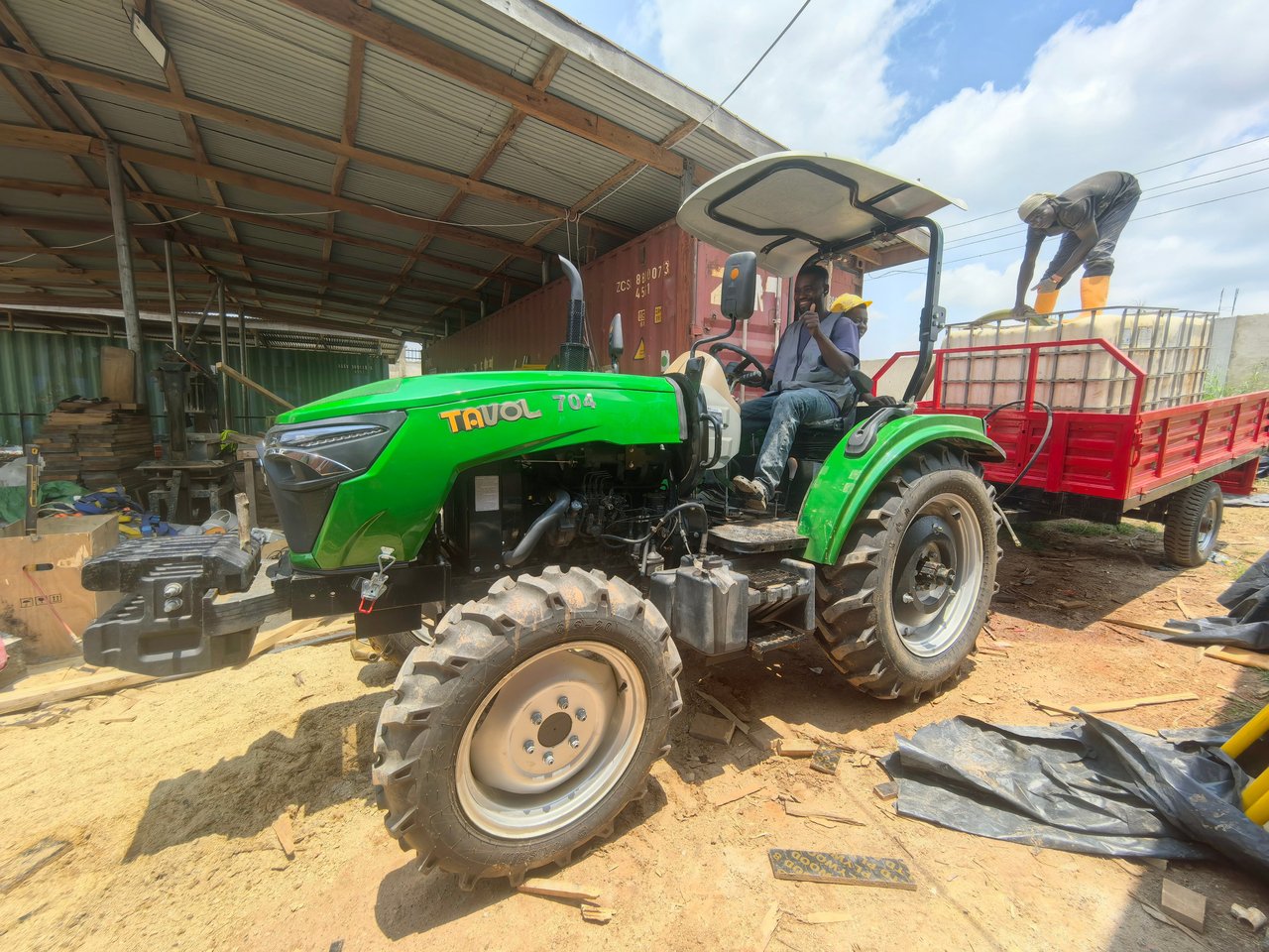 entrega-de-tractores-tavol-ghana